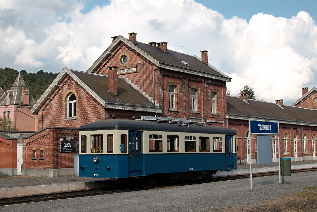 spoorweg spoorwegen hdr ns trein treinen locomotief verkeer transport openbaar vervoer spoor stoomlocomotief station